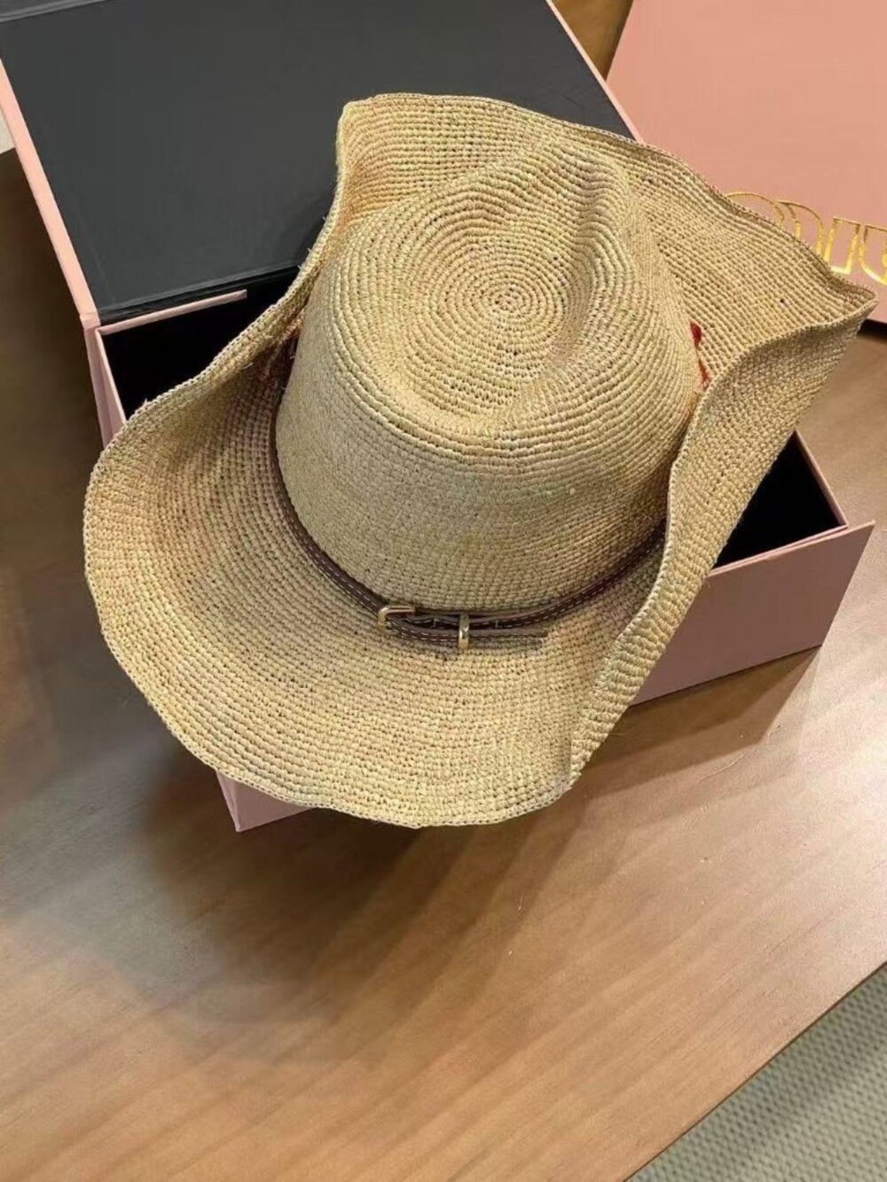 Miu Miu Wavy Edge Oversized Brim Raffia Cowboy Hat Vintage Red Striped Rope Band - Picture 4 of 6